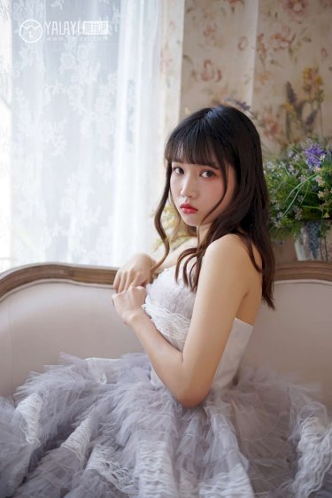翁虹演过最露三级